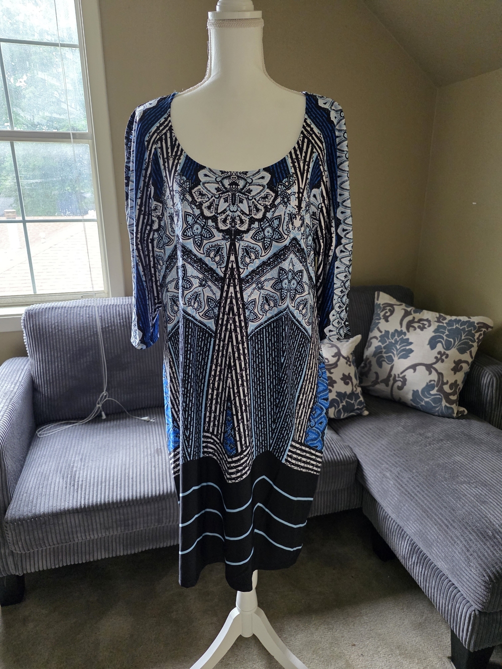 Blue & Black Patterned Scoop Neck Summer Dress NWT New DIRECTION Cold Shoulder
